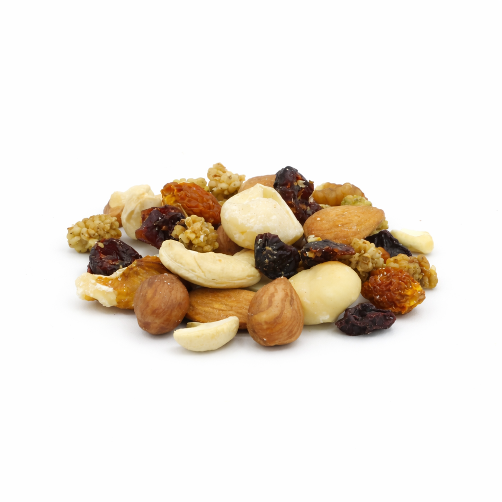 Organic bear mix with berries and nuts