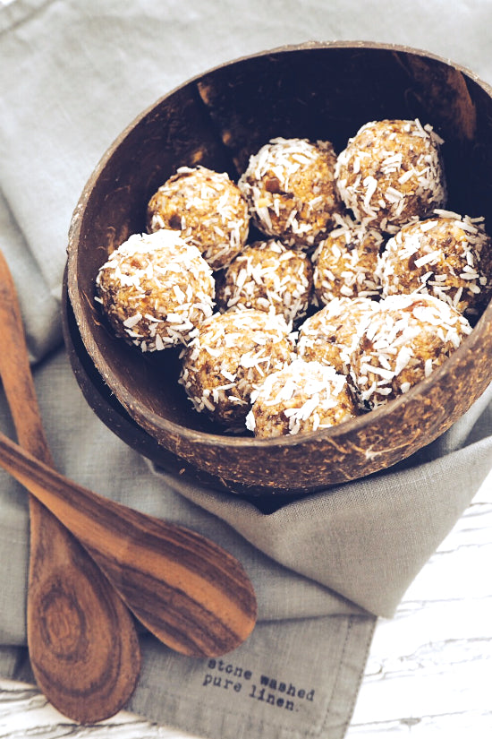 Energy Balls mit Datteln Unsere Bliss Balls NaraFood